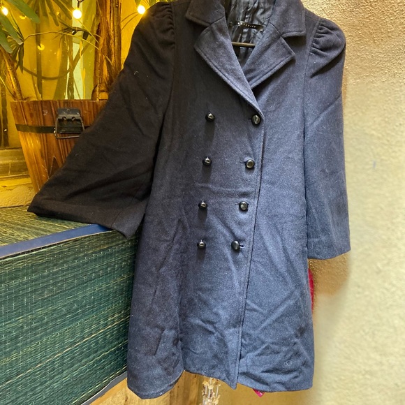 Wool- blend coat 🧥,Size -M,Fabric- Wool - Nylon, Colour - Dark Blue.💙 - Picture 3 of 6